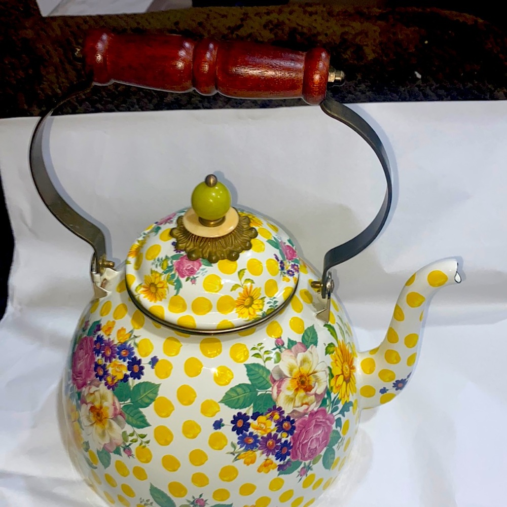 MacKenzie-Childs Buttercup Kettle